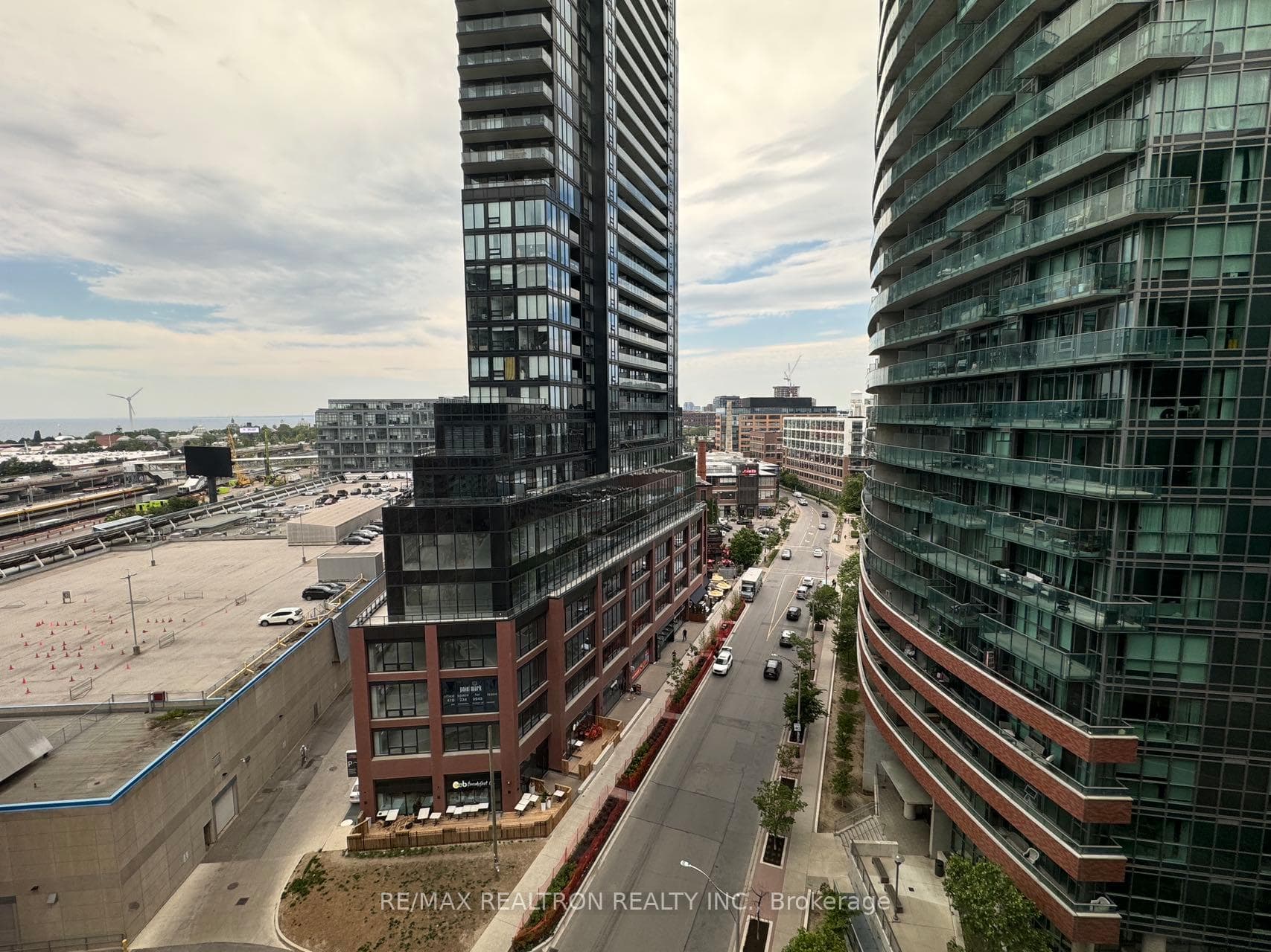 69 Lynn Williams Street Unit 1106 photo 17
