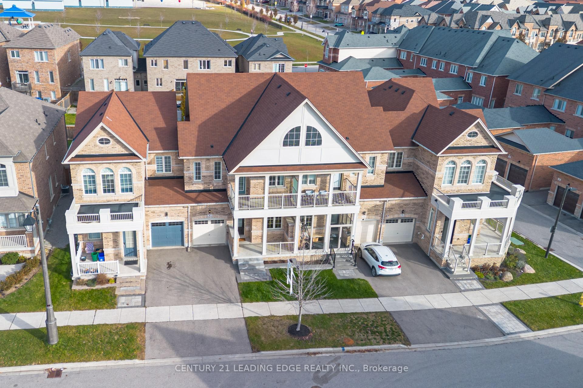 9 AKSEL RINCK Drive photo 1