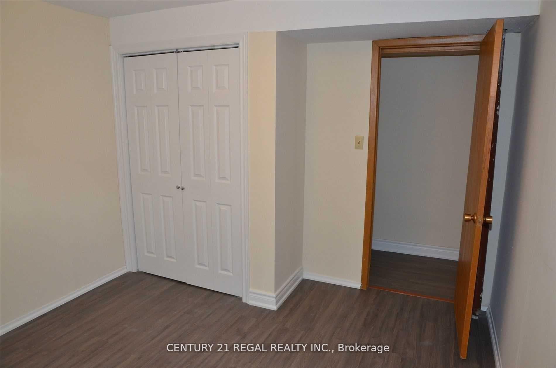 60 Saddletree Drive Unit Basemnt photo 12