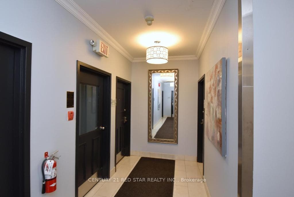 630 Main Street Unit 204 photo 3