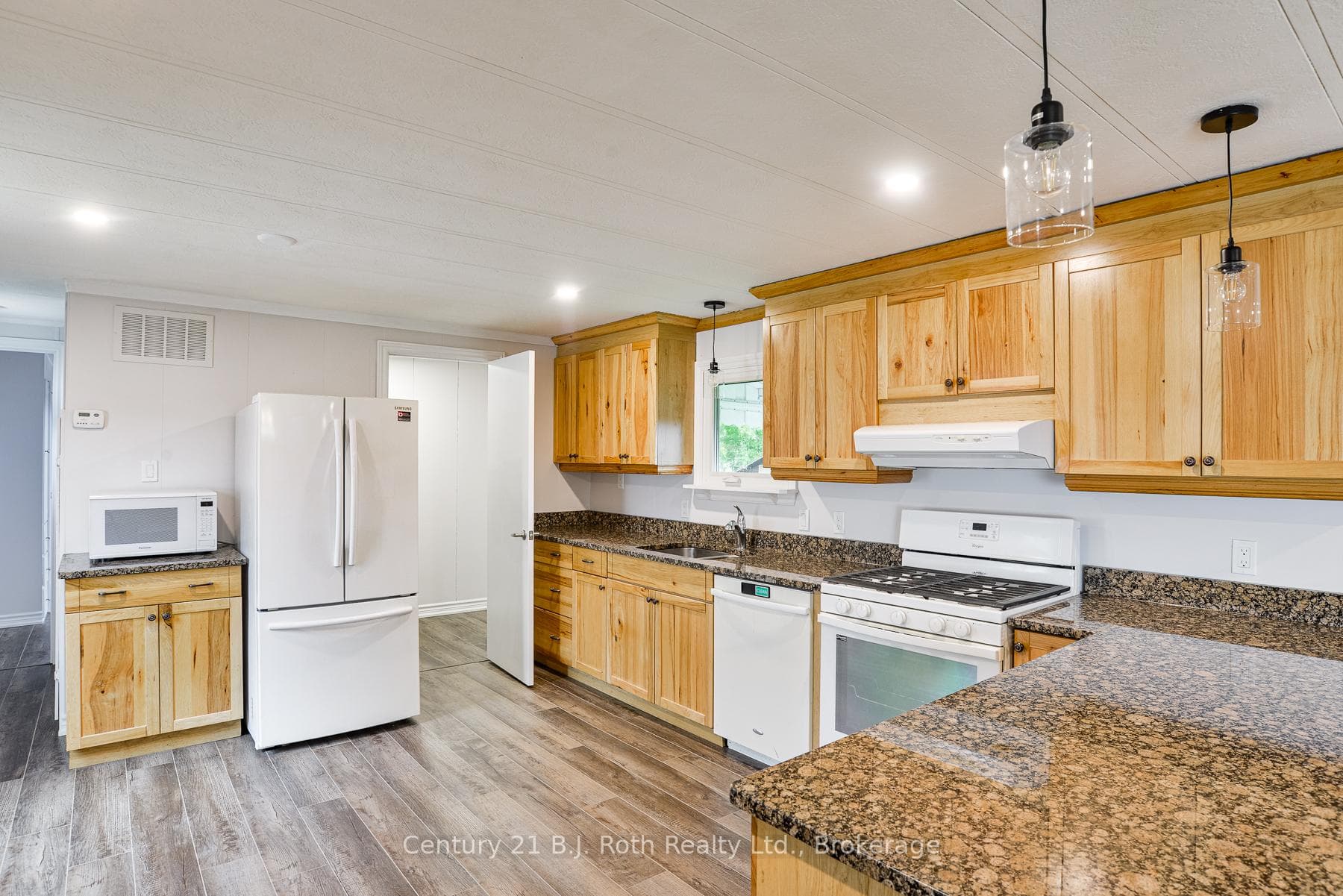 580 West Street Unit 53 photo 8