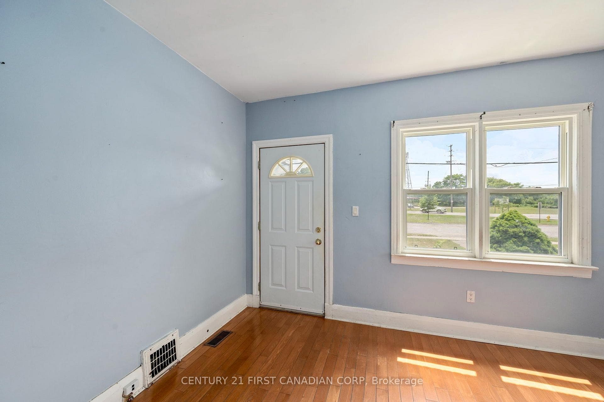 1456 Gore Road photo 12