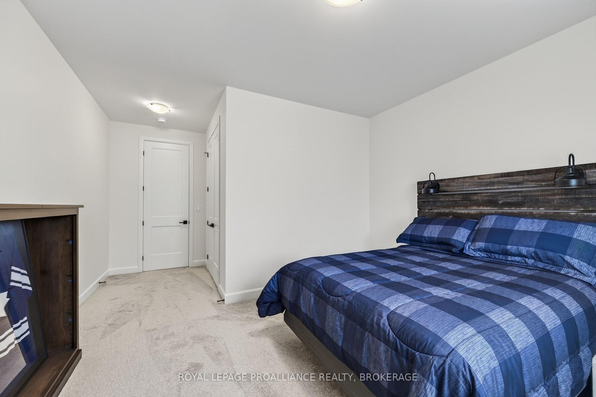 811 Riverview Way photo 36