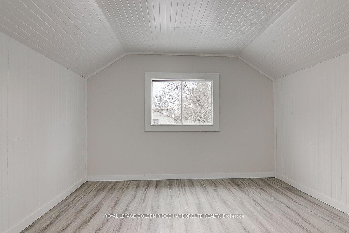 44 Pinery Lane photo 24