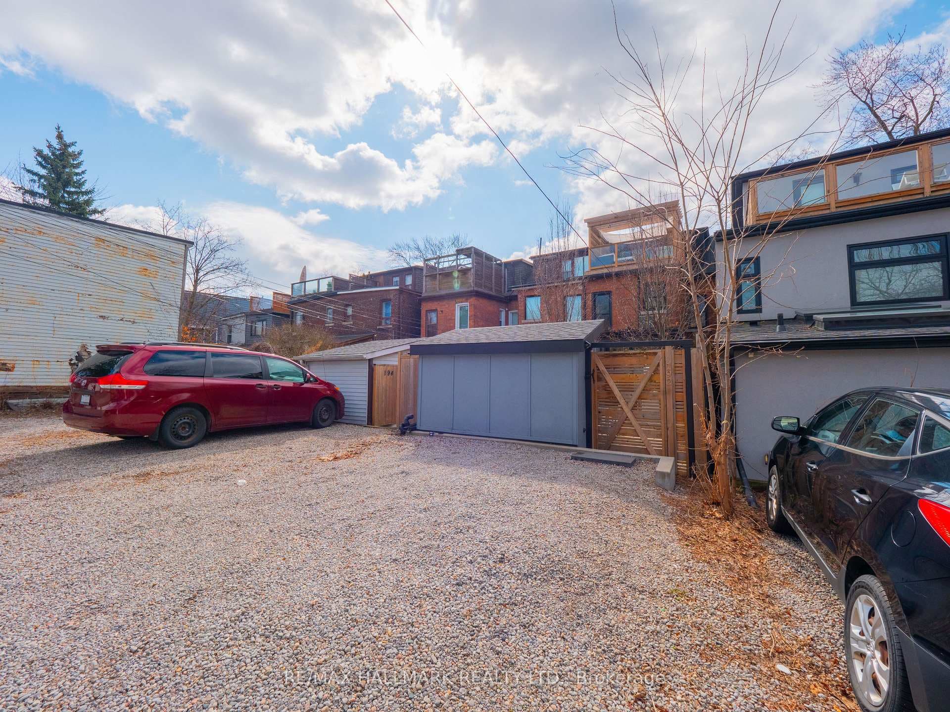192 Withrow Avenue photo 50