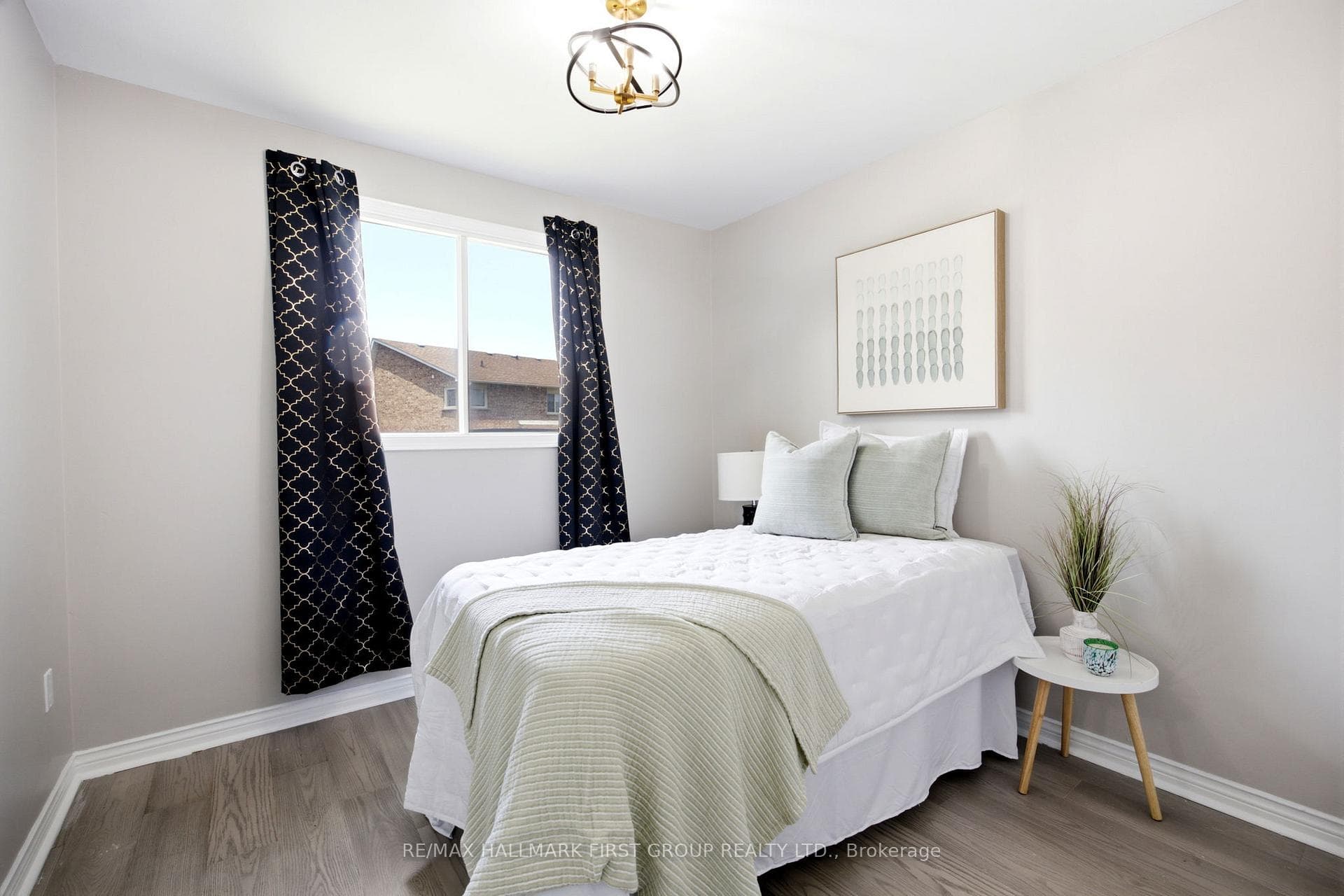 15 Sallis Drive photo 29