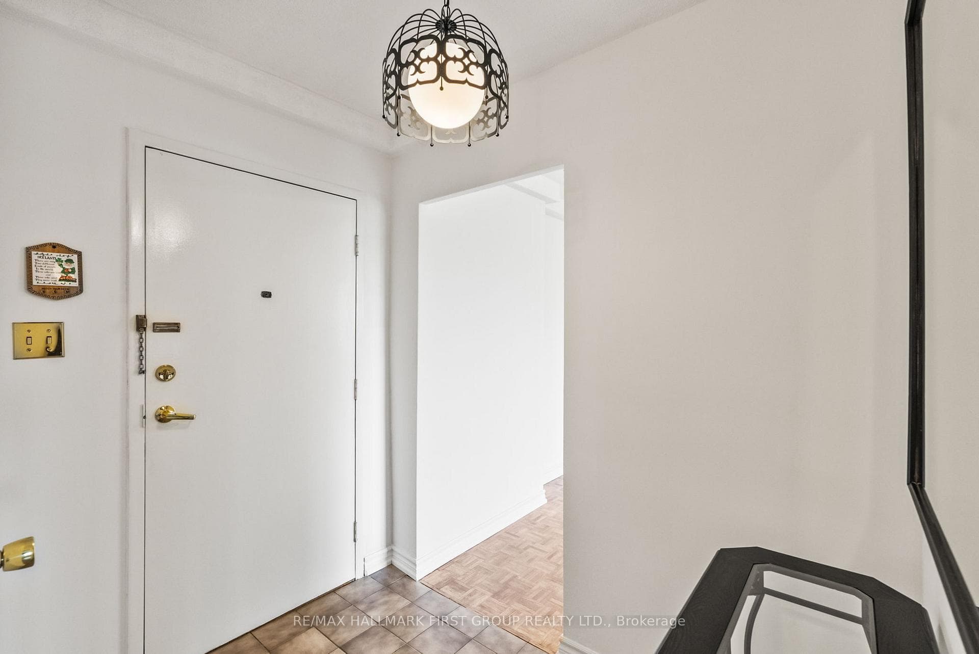 363 Simcoe Street Unit 305 photo 10