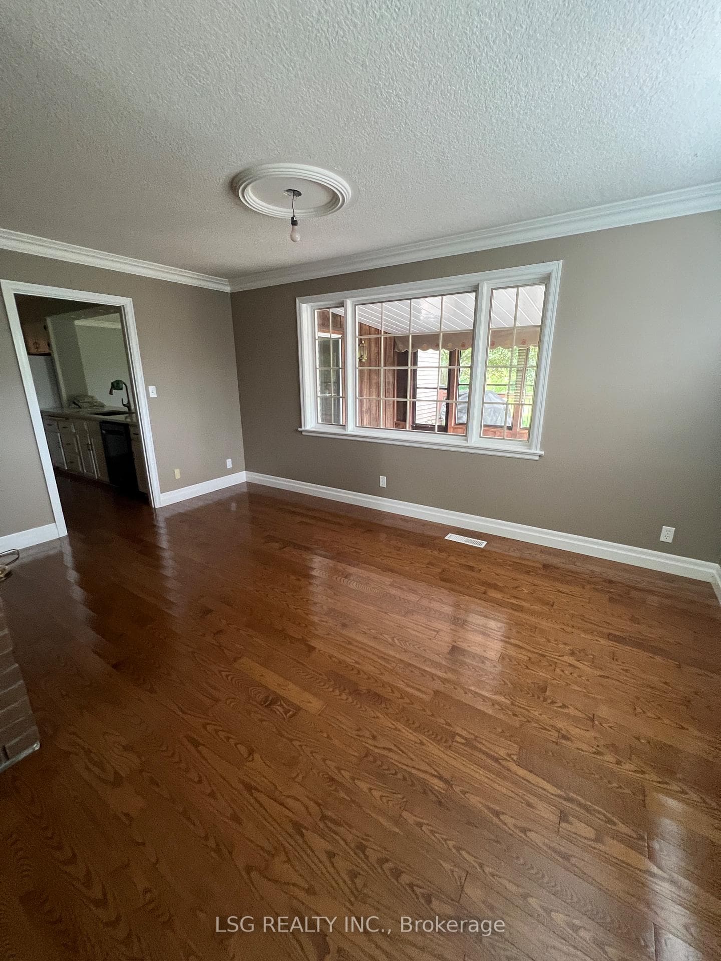 3051 Courtice Road photo 8