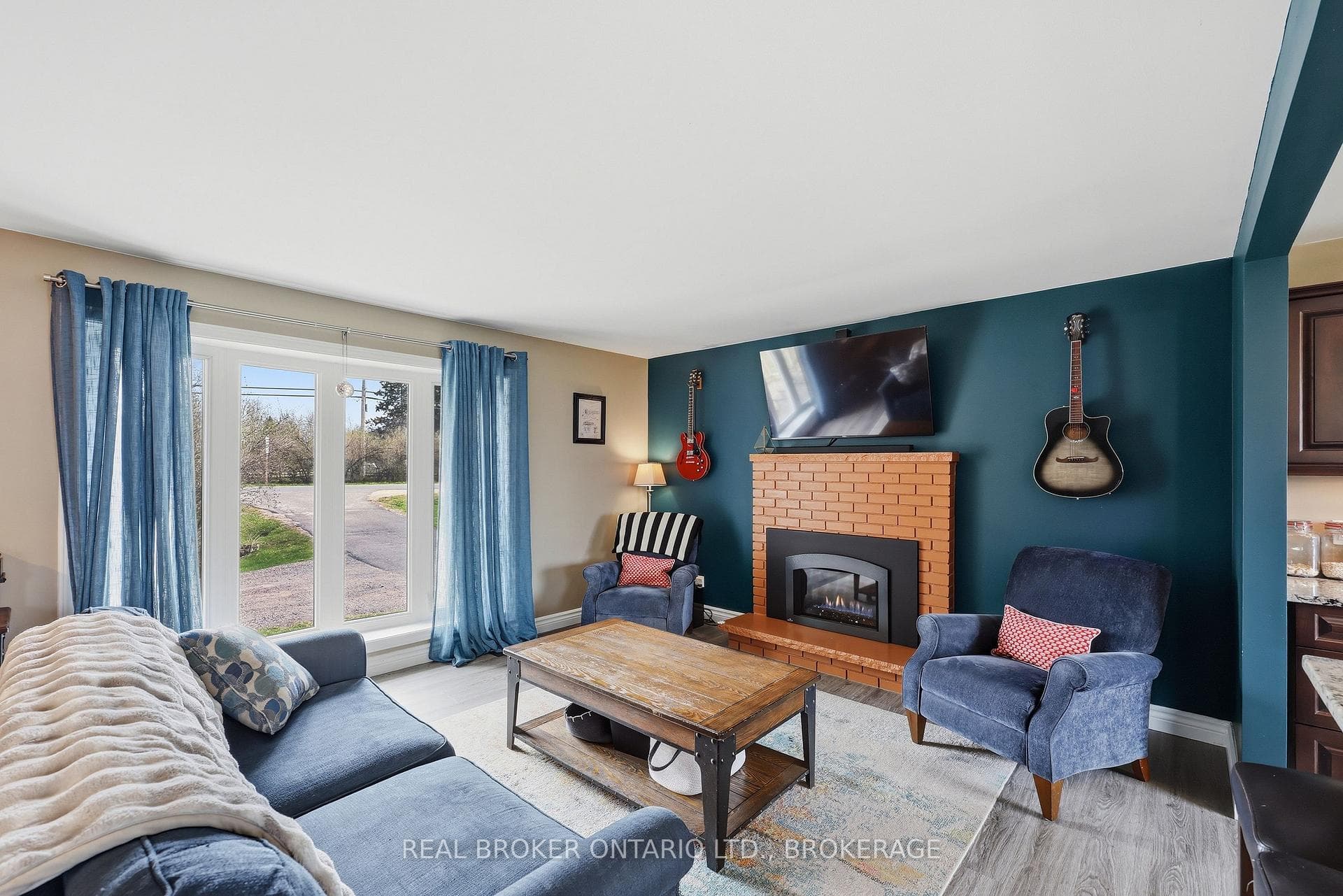1239 Unity Road photo 6