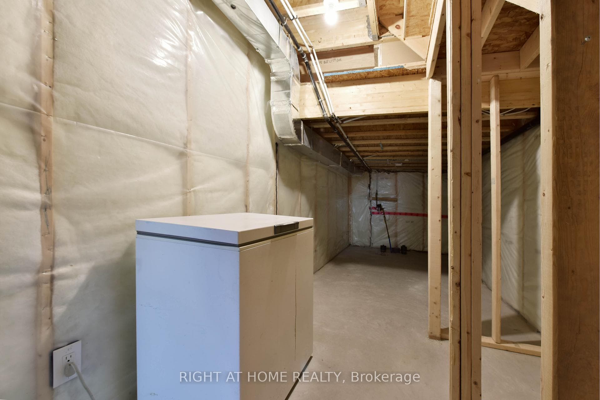 536 Rioja Street photo 27