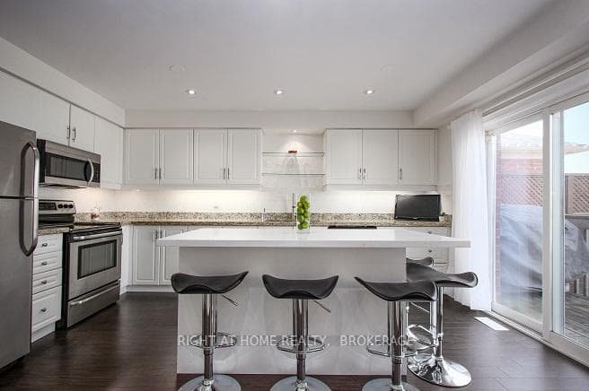 2305 KINGFISHER Court photo 6