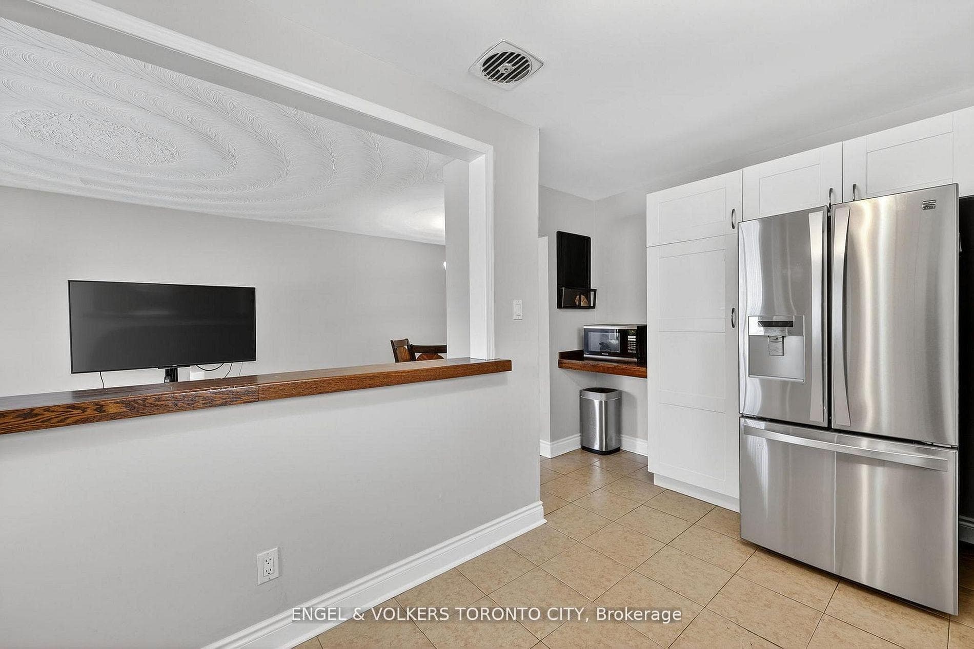 122 Septonne Avenue photo 6