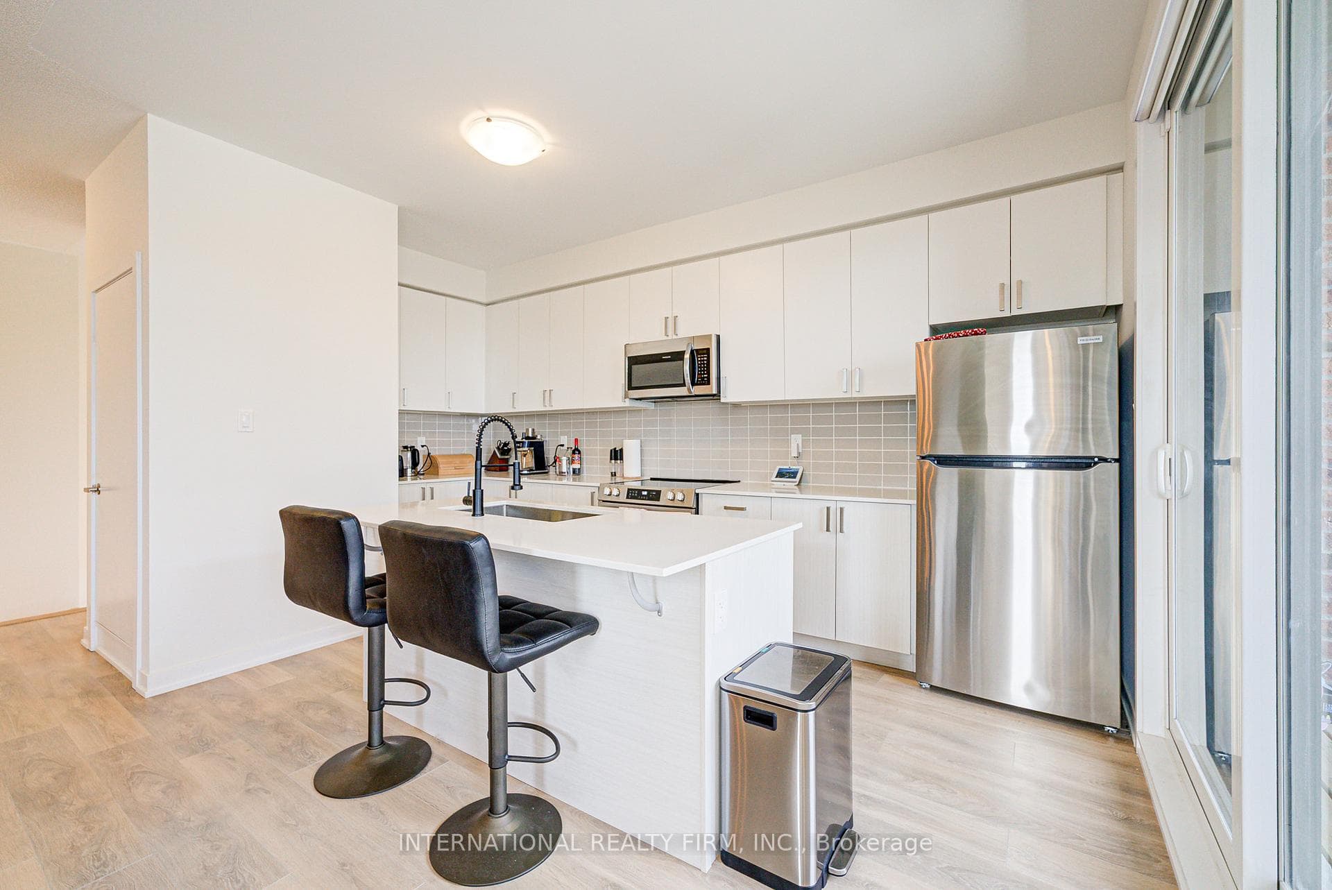 1865 Pickering Parkway Unit 1510 photo 20