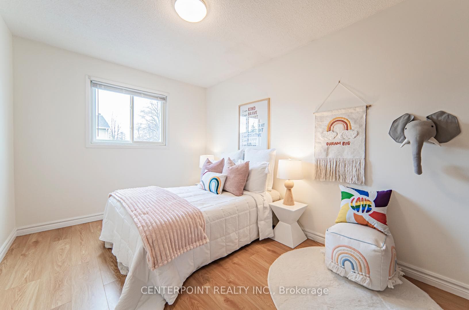 84 Raleigh Crescent photo 22