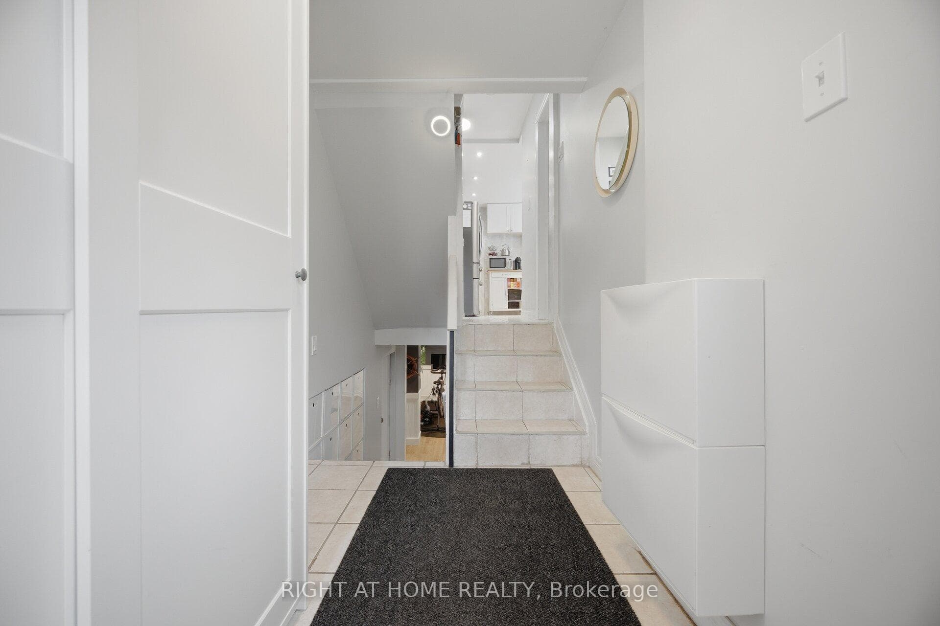 18 Vanbrugh Avenue photo 29