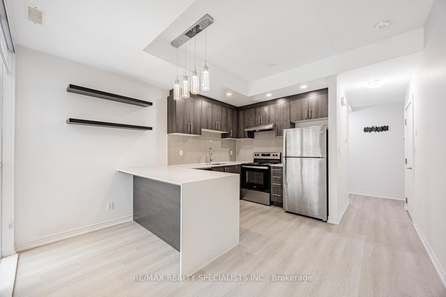 13 Falaise Road Unit B photo 9