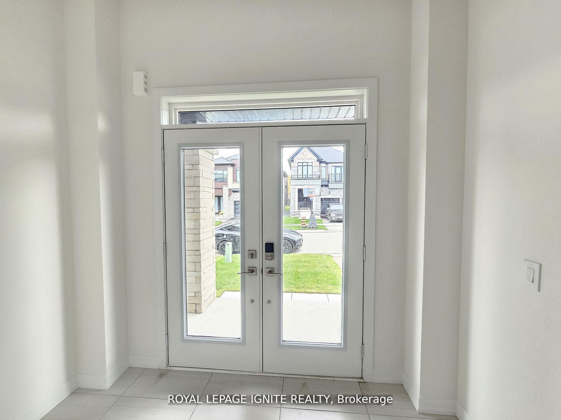 1848 Lotus Blossom Road photo 2