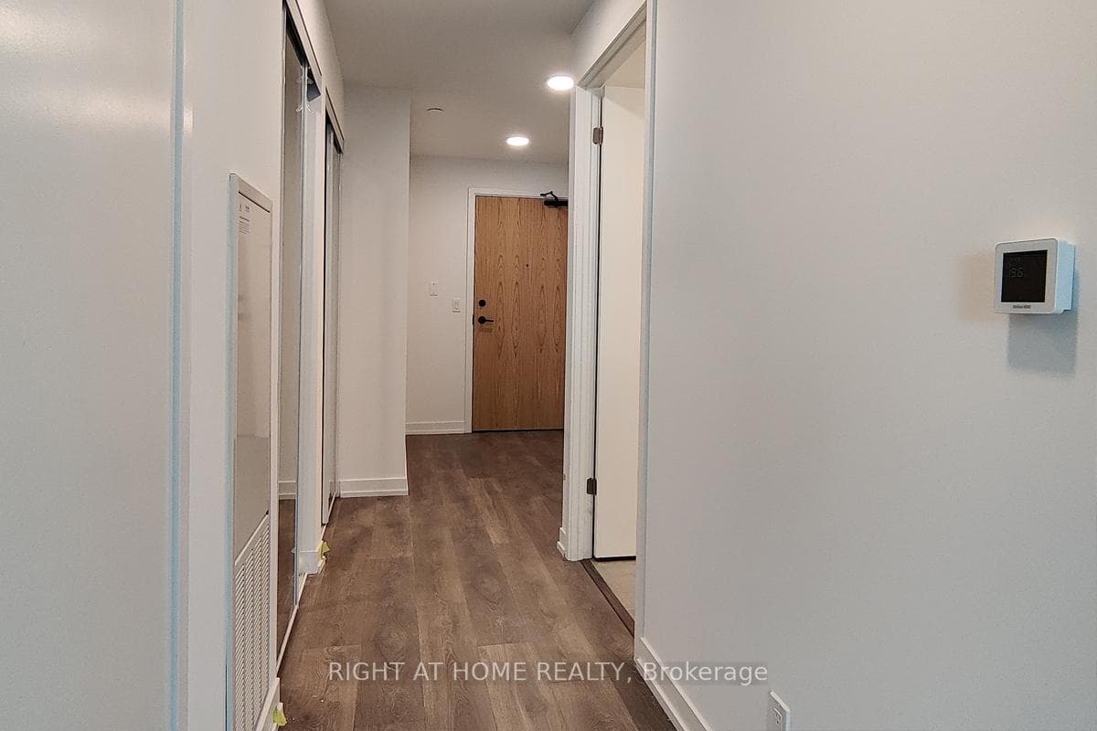 8 Beverly Glen Boulevard Unit D-0423 photo 7