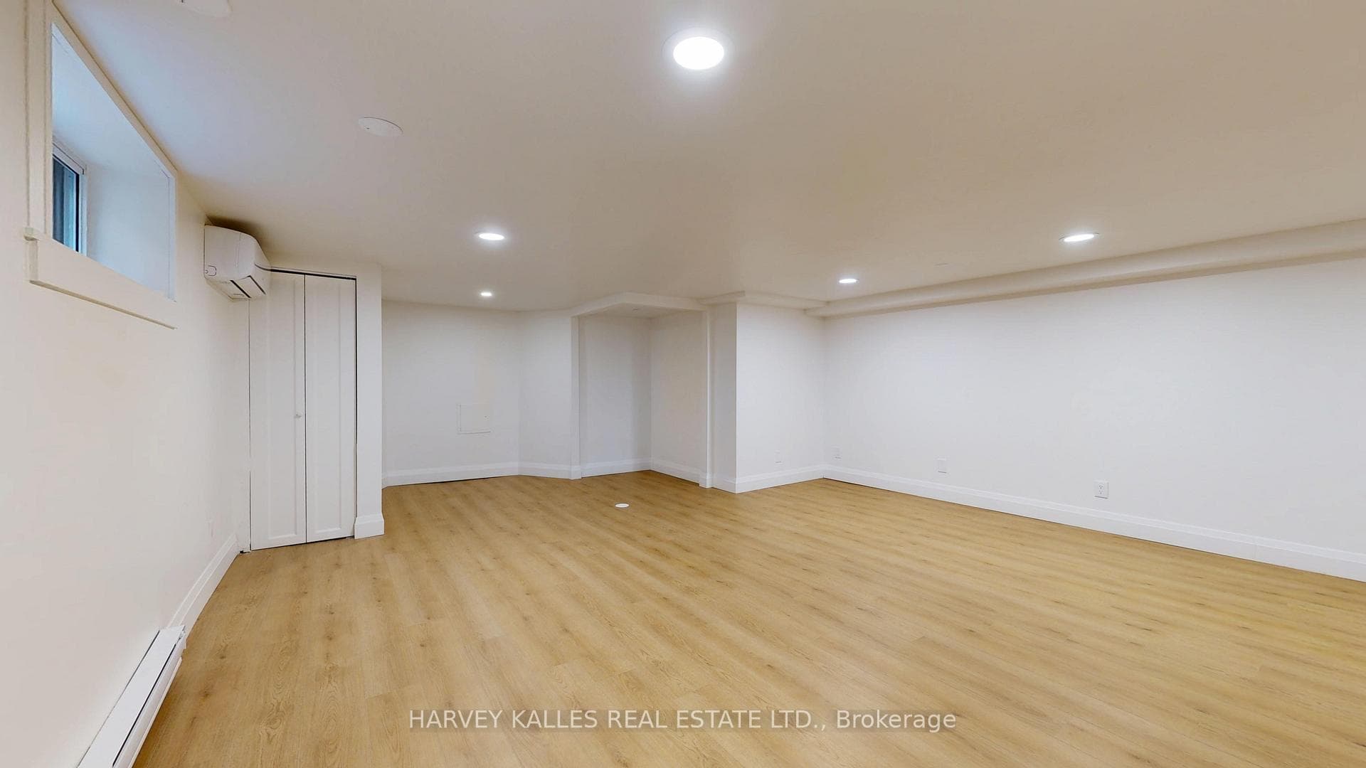 1214 Avenue Road Unit 3 photo 1