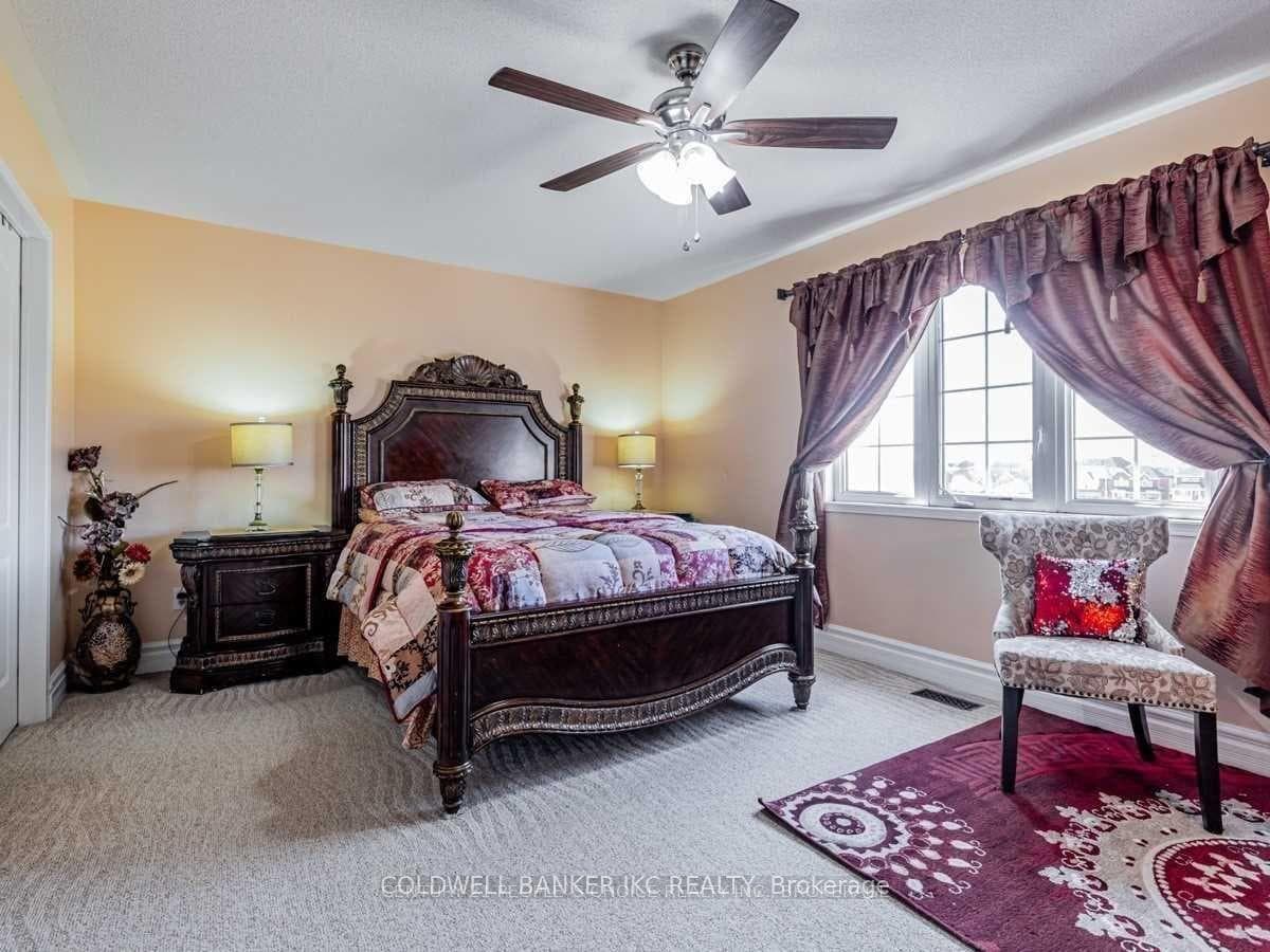 26 Hinsley Crescent photo 16