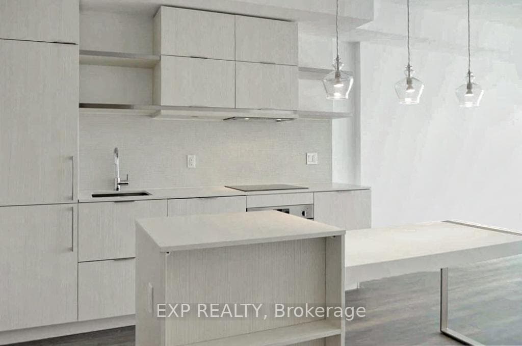 197 Yonge Street Unit 3107 photo 2