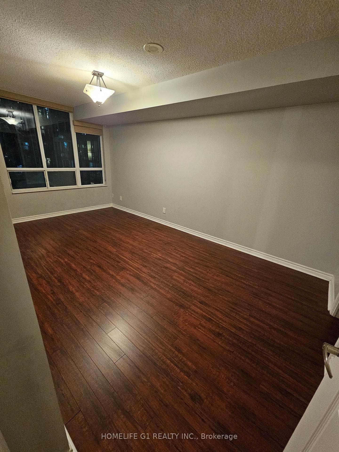 335 Rathburn Road Unit 1503 photo 11