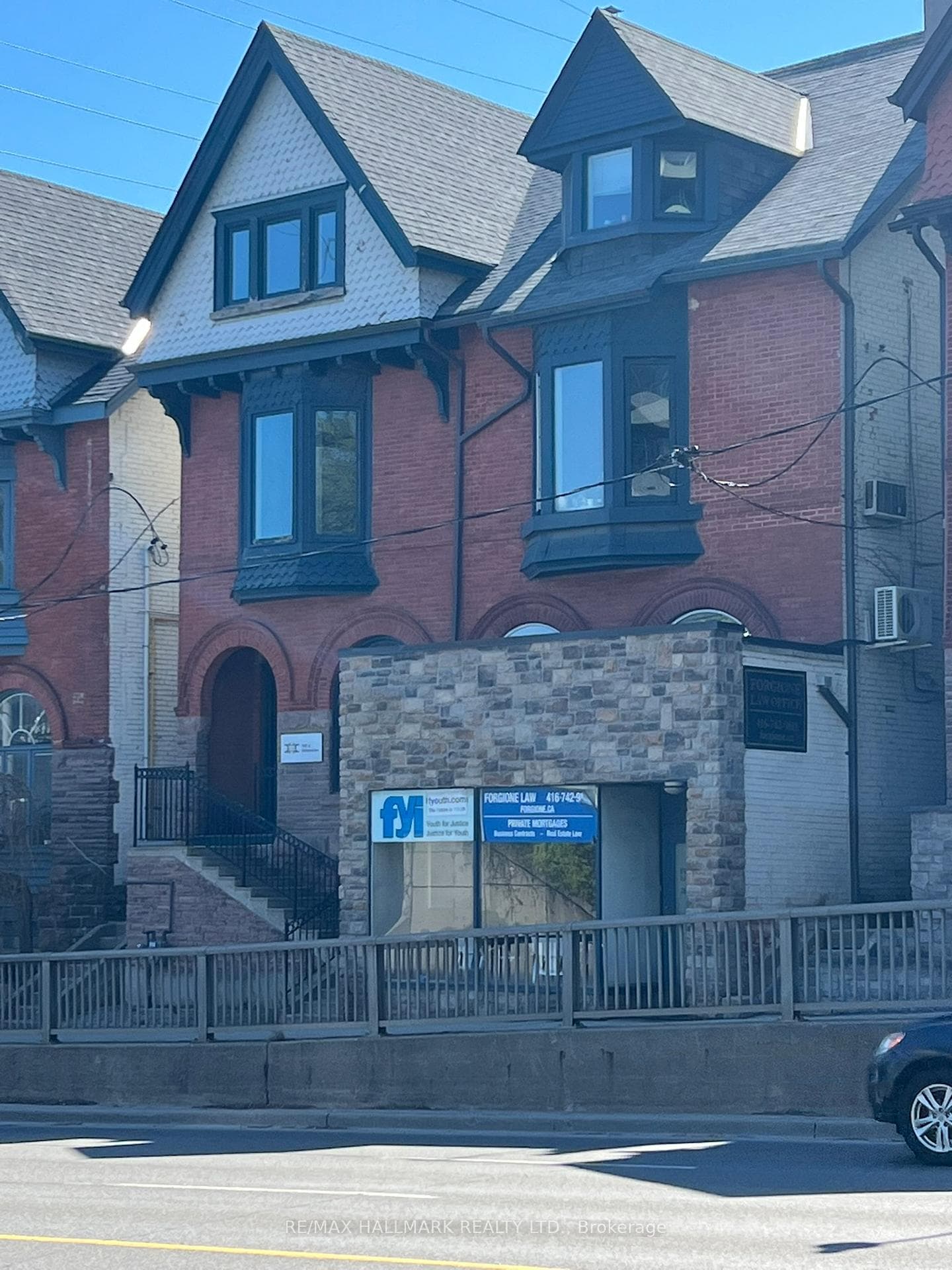 266 Avenue Rd Street View