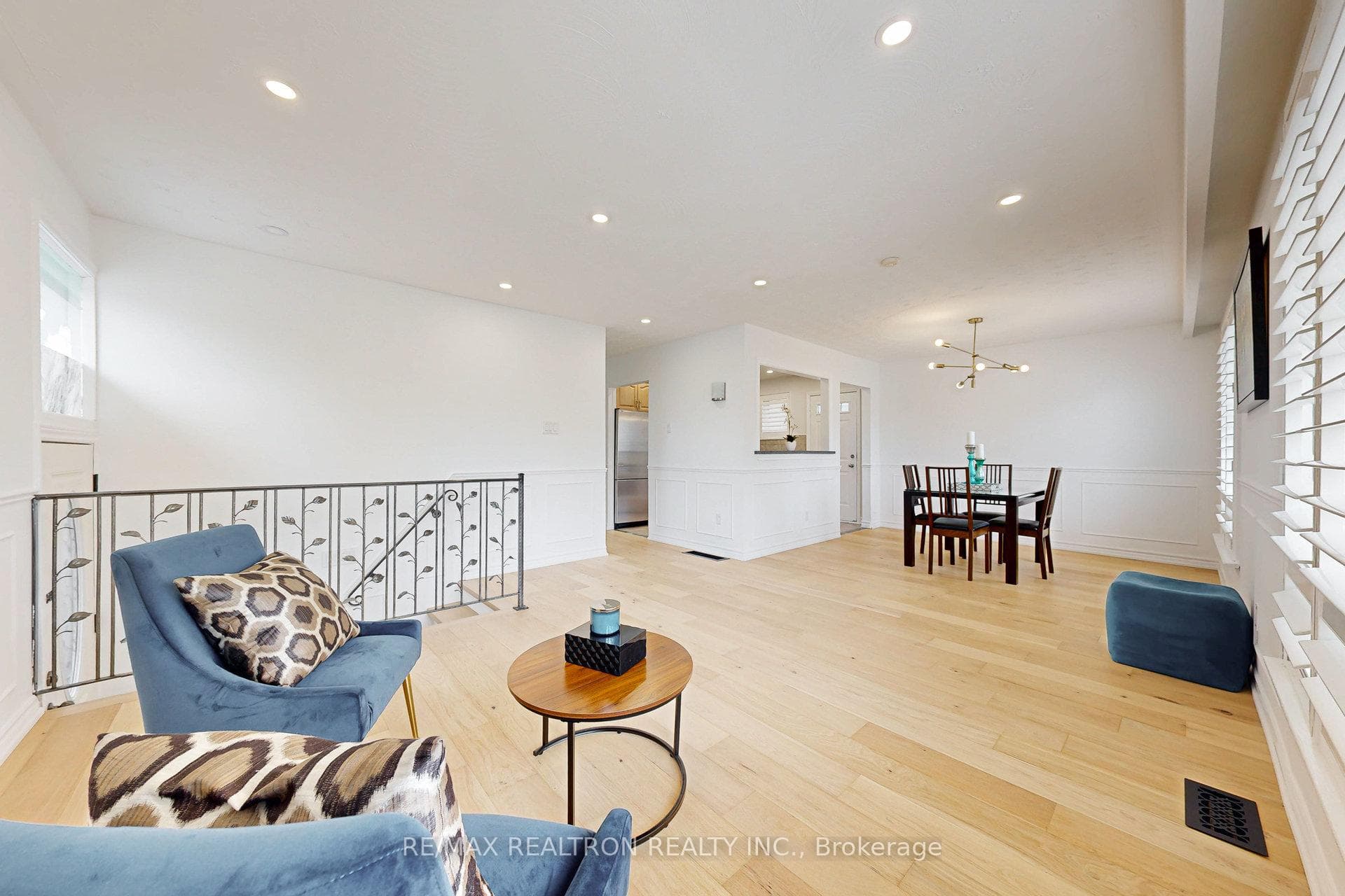 103 Aurora Heights Drive photo 1