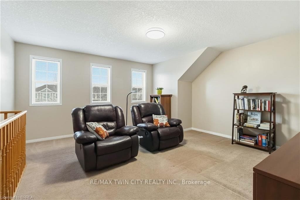 156 Osborn Avenue photo 30