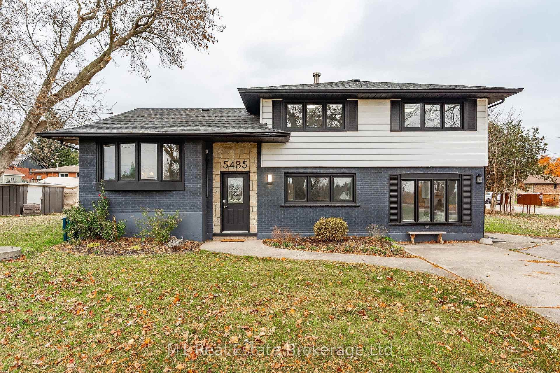 5485 HWY 6 N/A photo 1
