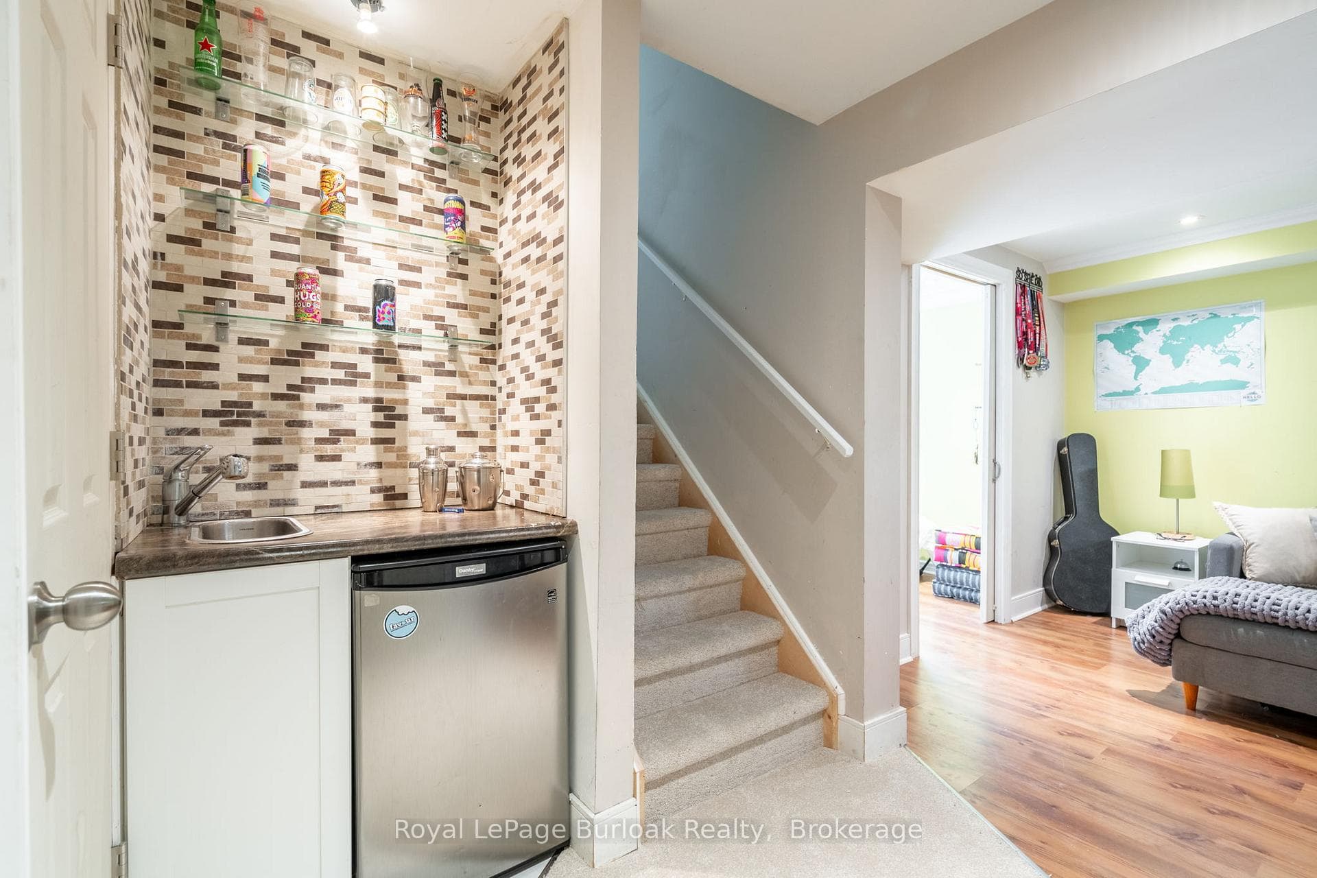 63 Fiddlehead Crescent photo 22