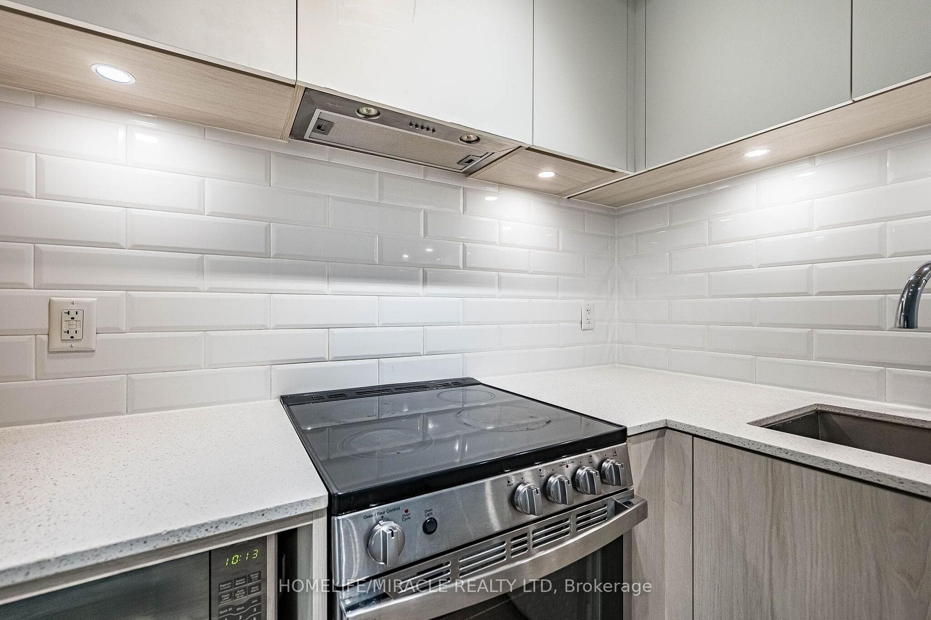 65 Annie Craig Drive Unit 303 photo 24