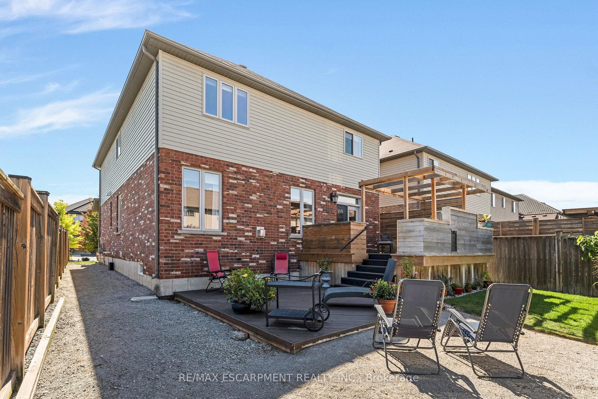 60 Garinger Crescent photo 45