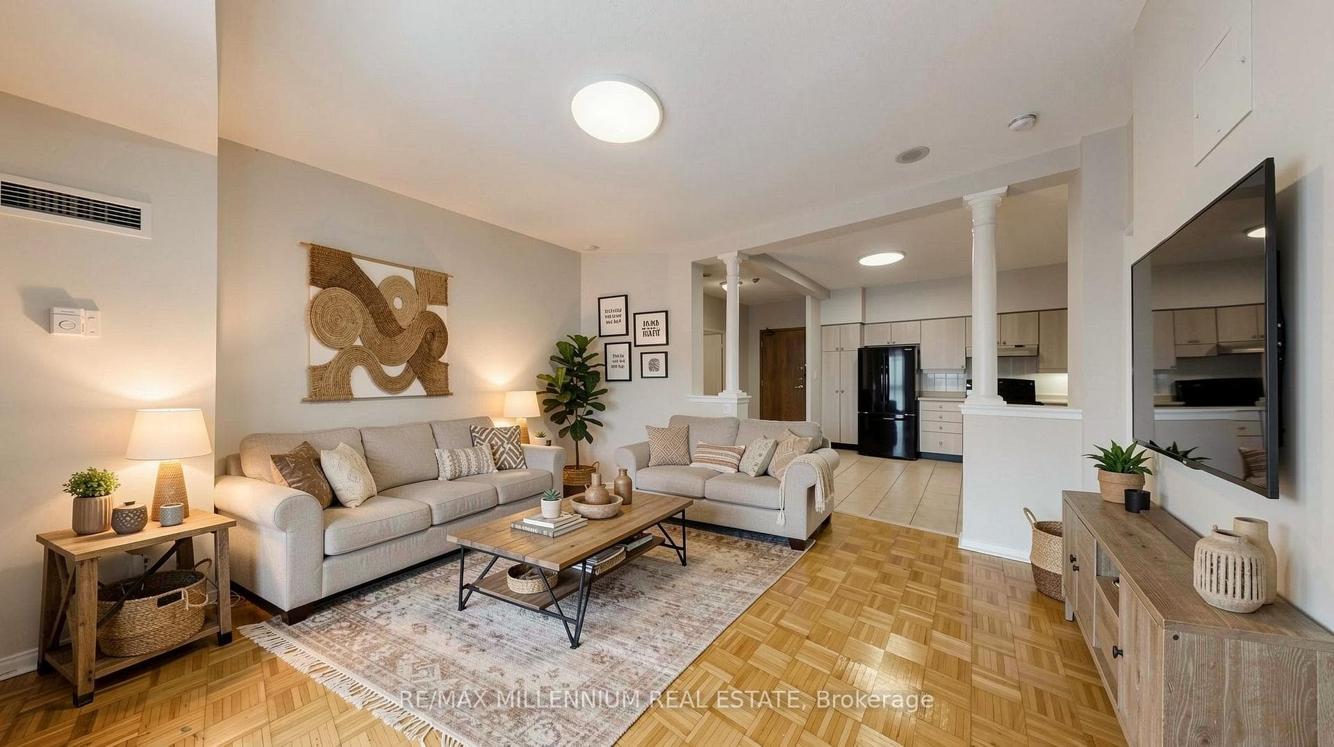 7373 Martin Grove Road Unit 619 photo 8