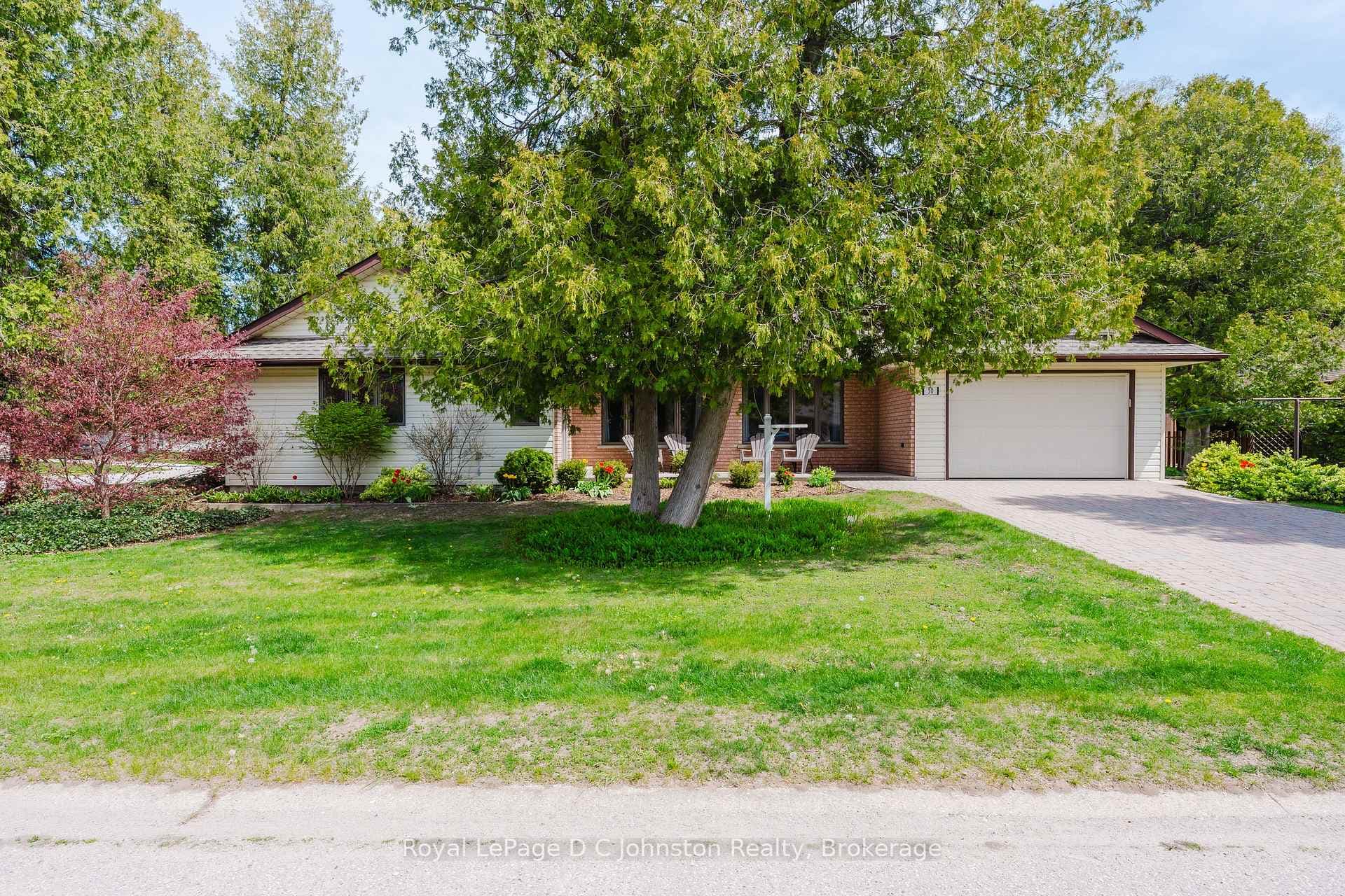 30 Cedar Bush Drive photo 43