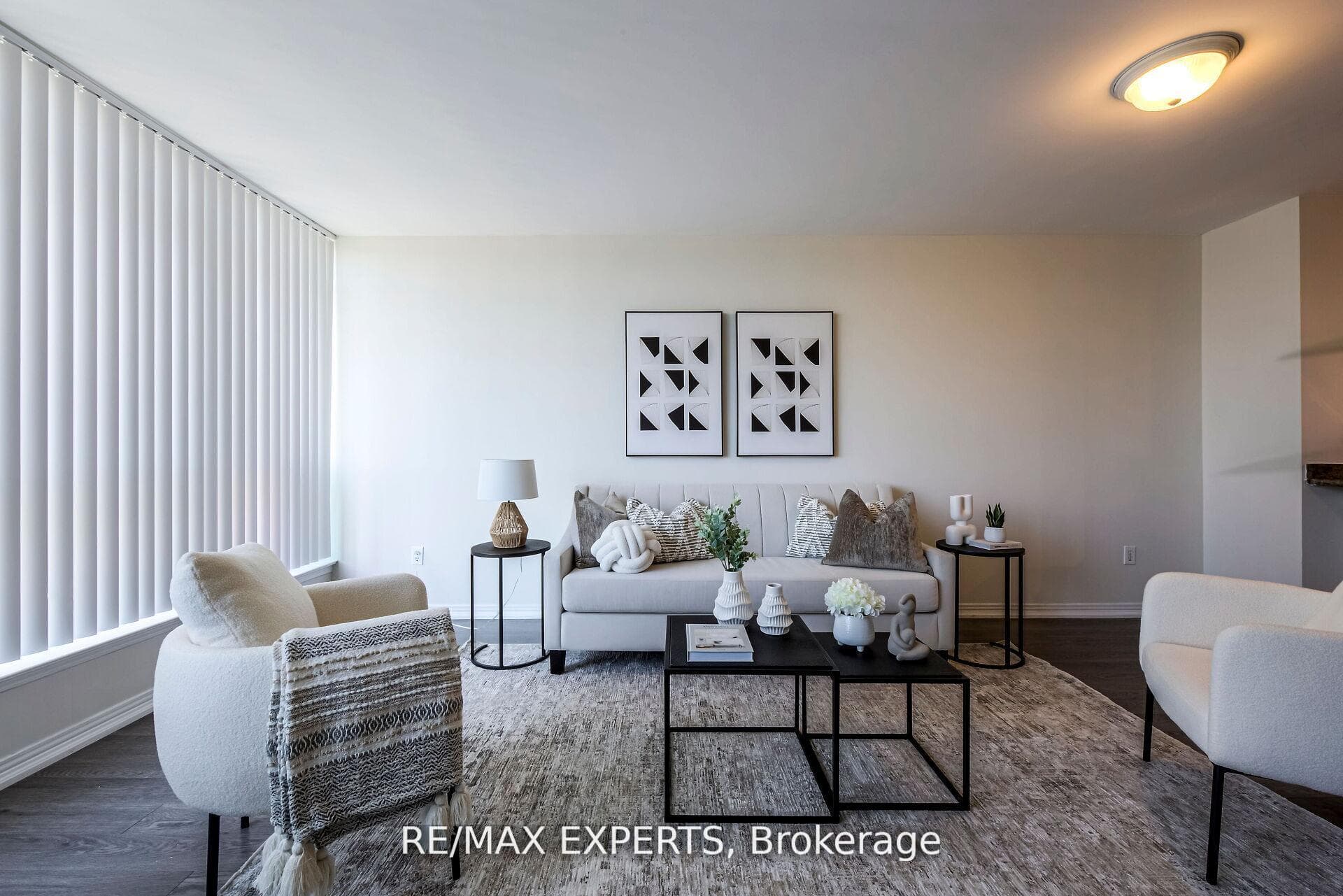 942 Yonge Street Unit 1006 photo 21