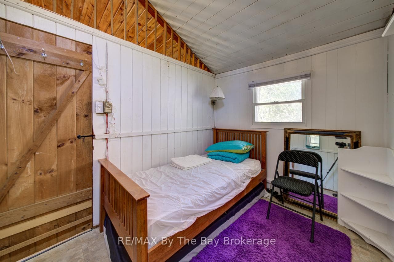 33 17th Street photo 20