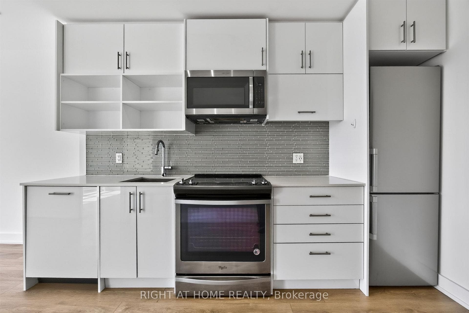 128 Fairview Mall Drive Unit 712 photo 7