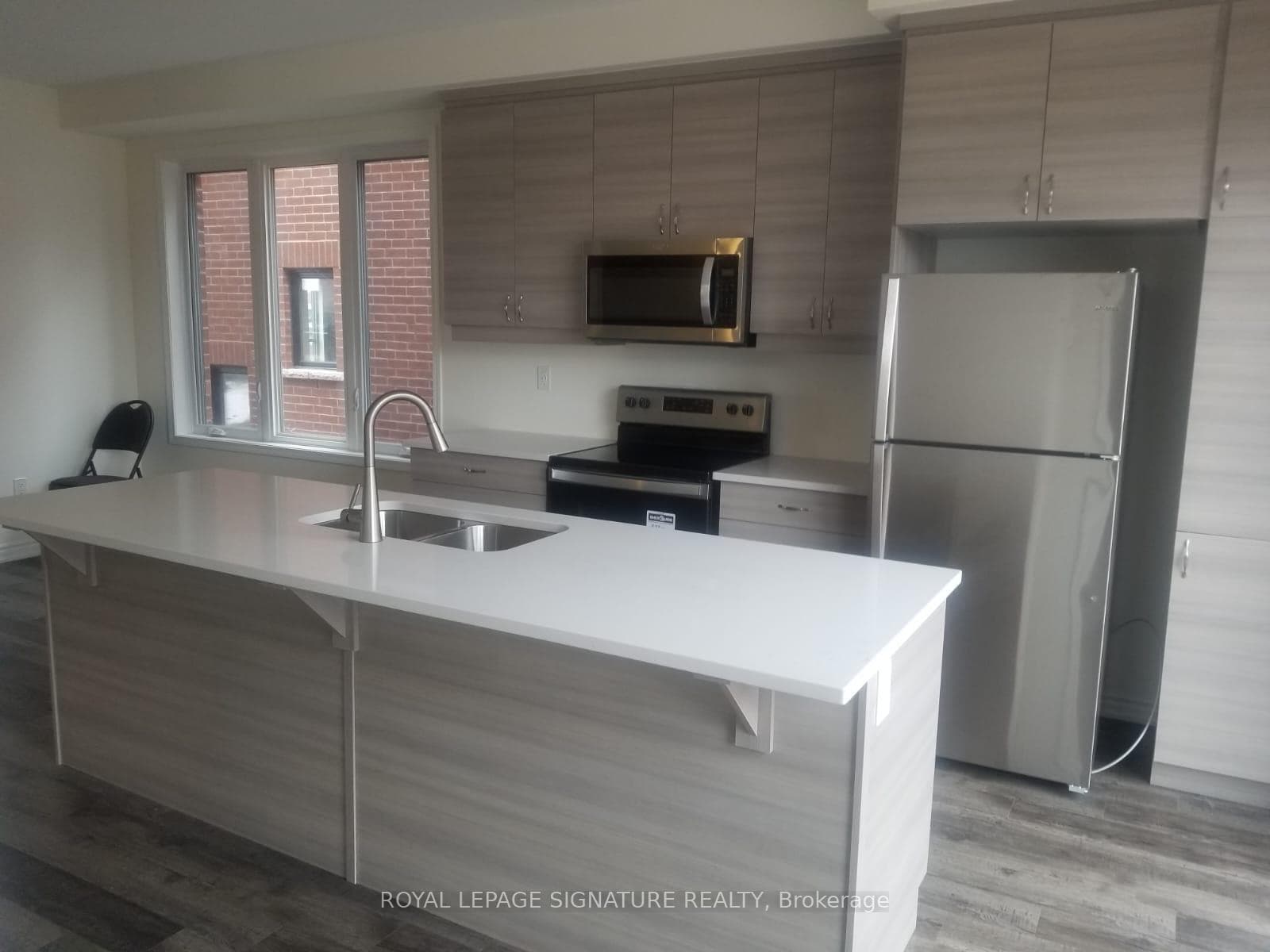 975 Whitlock Avenue Unit 10 photo 9