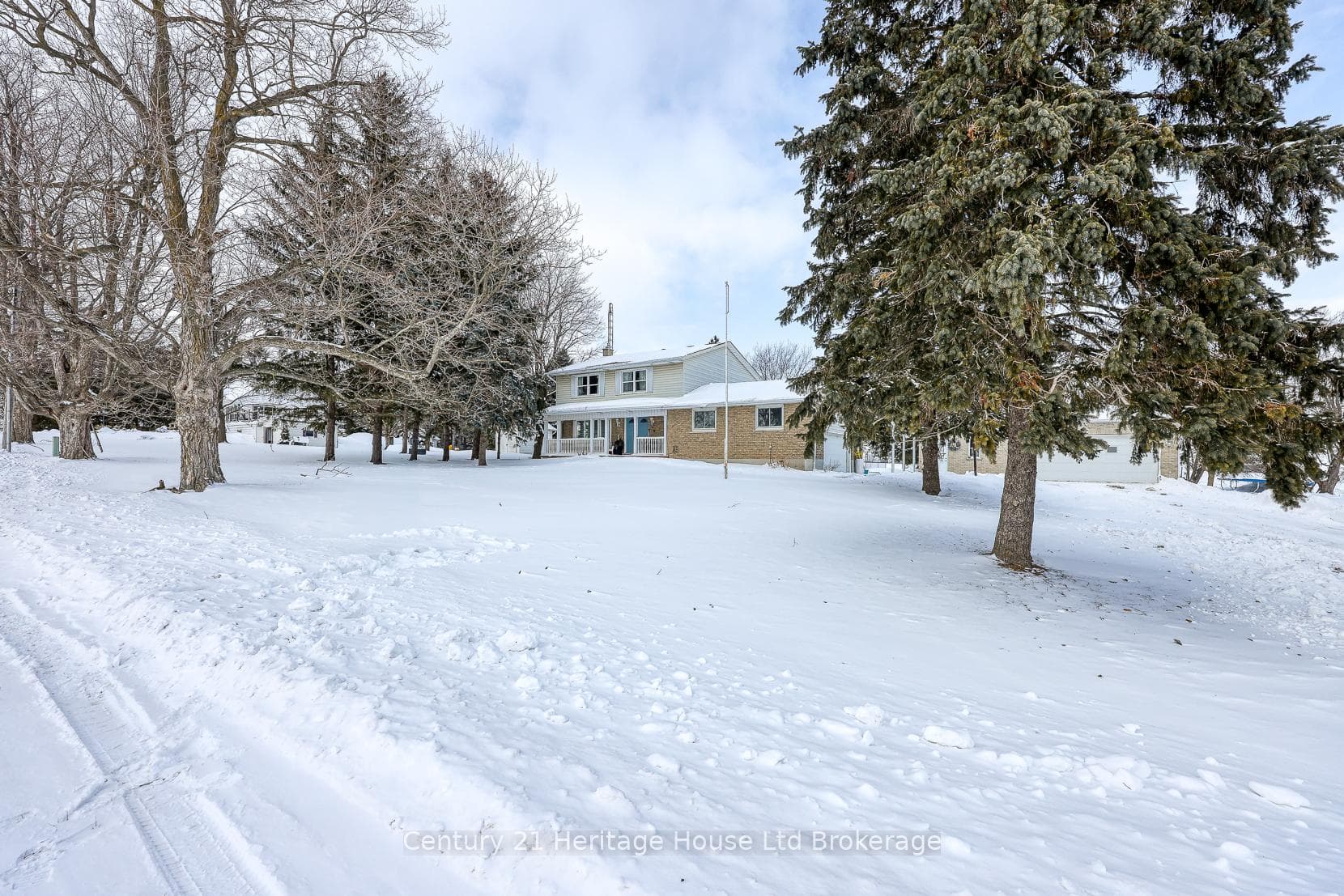 485385 Firehall Road photo 2