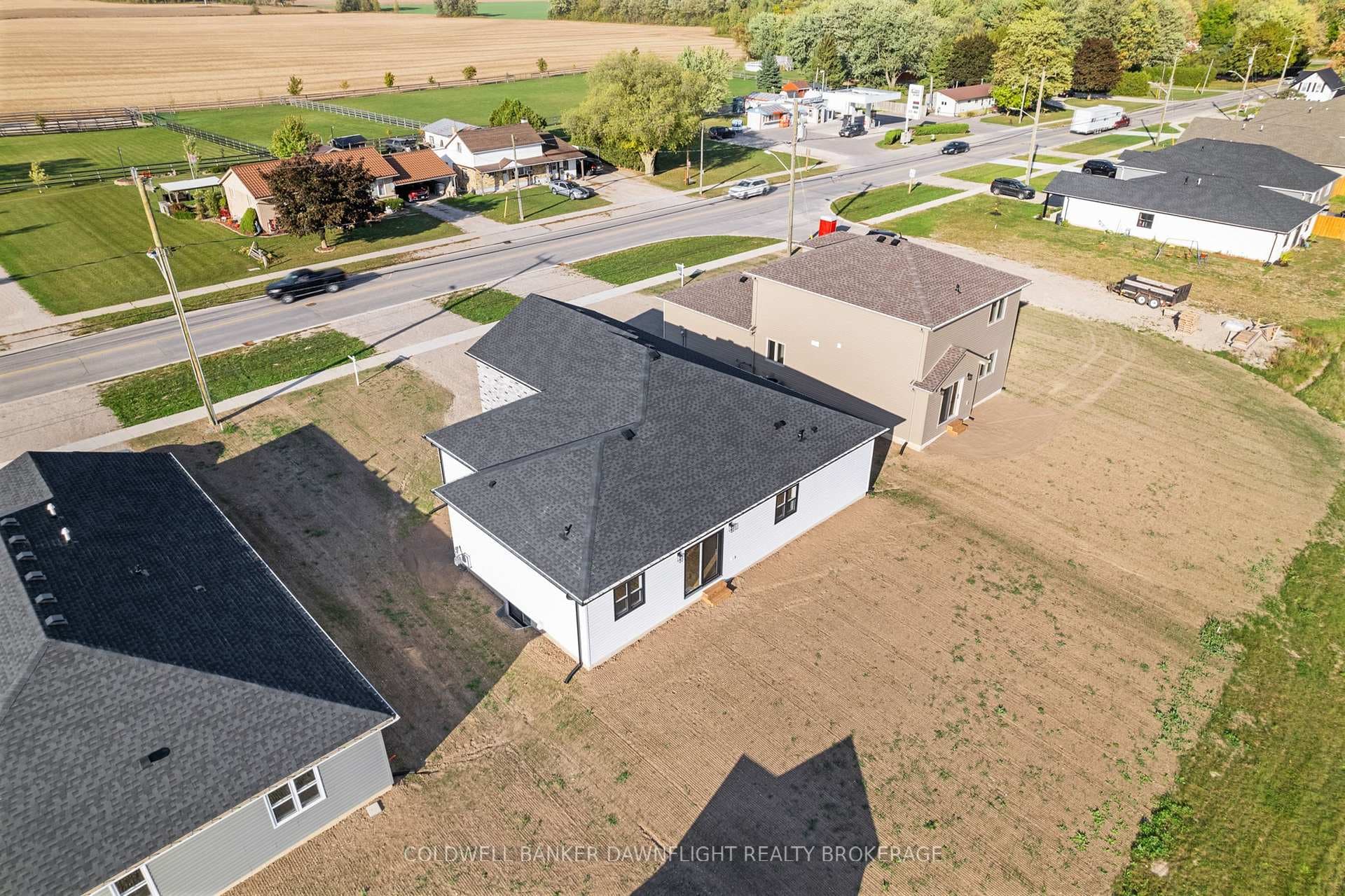 123 Victoria Avenue photo 27