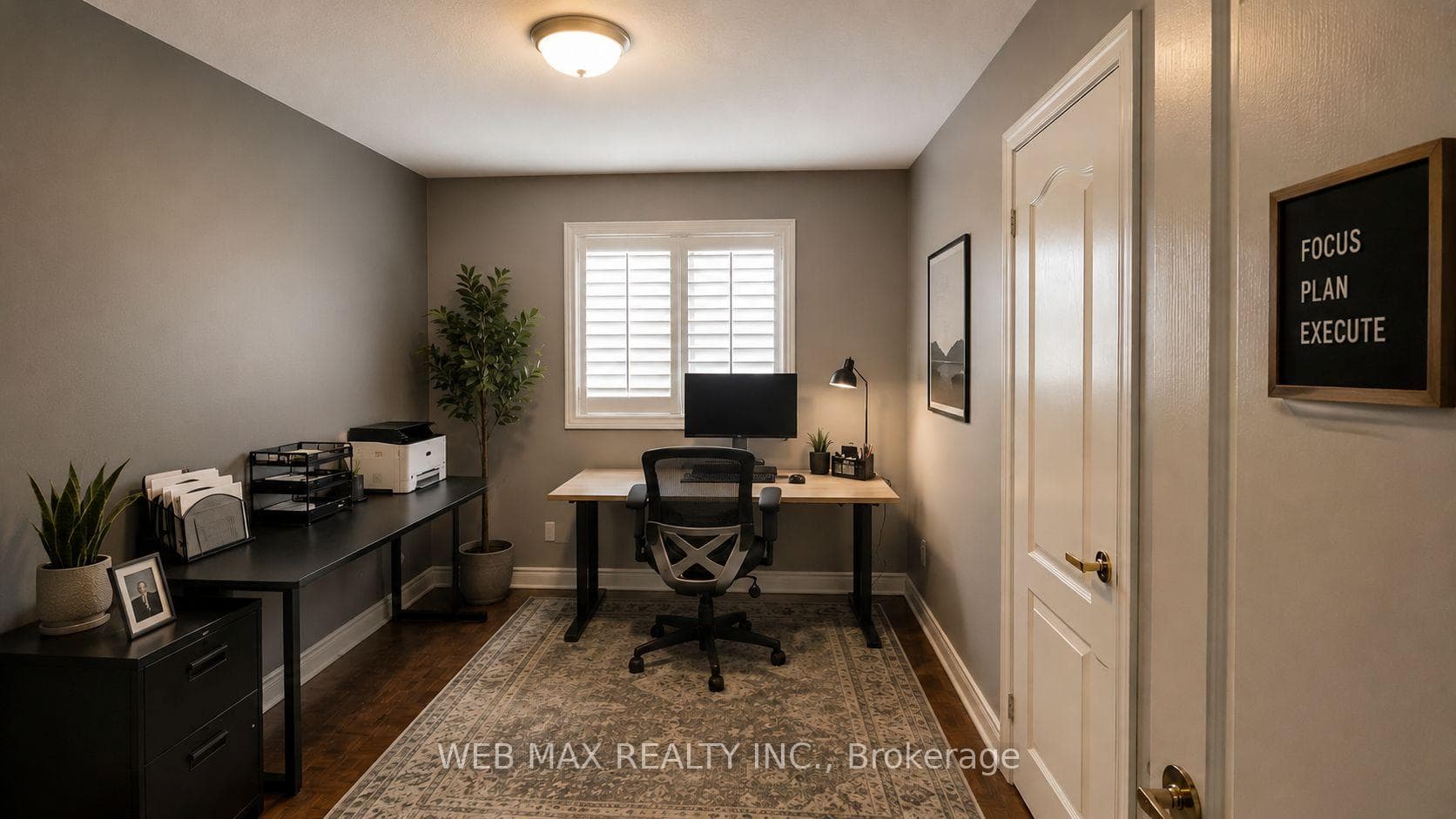 spacious 4th bedroom with closet, parquet flooring
