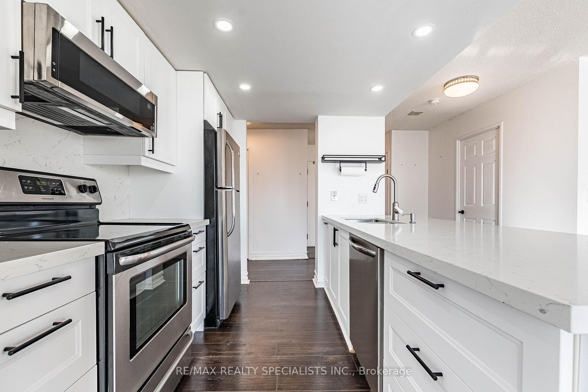 325 Webb Drive Unit 1510 photo 15