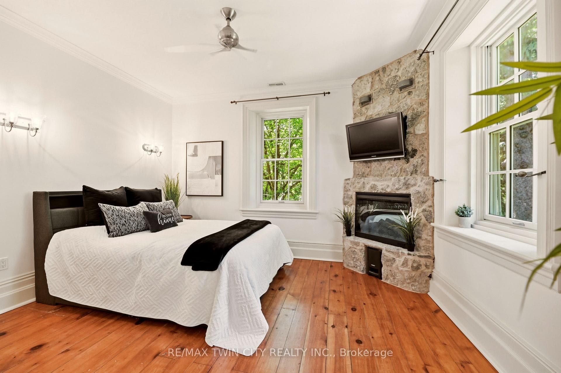 25 Dunbar Street photo 30