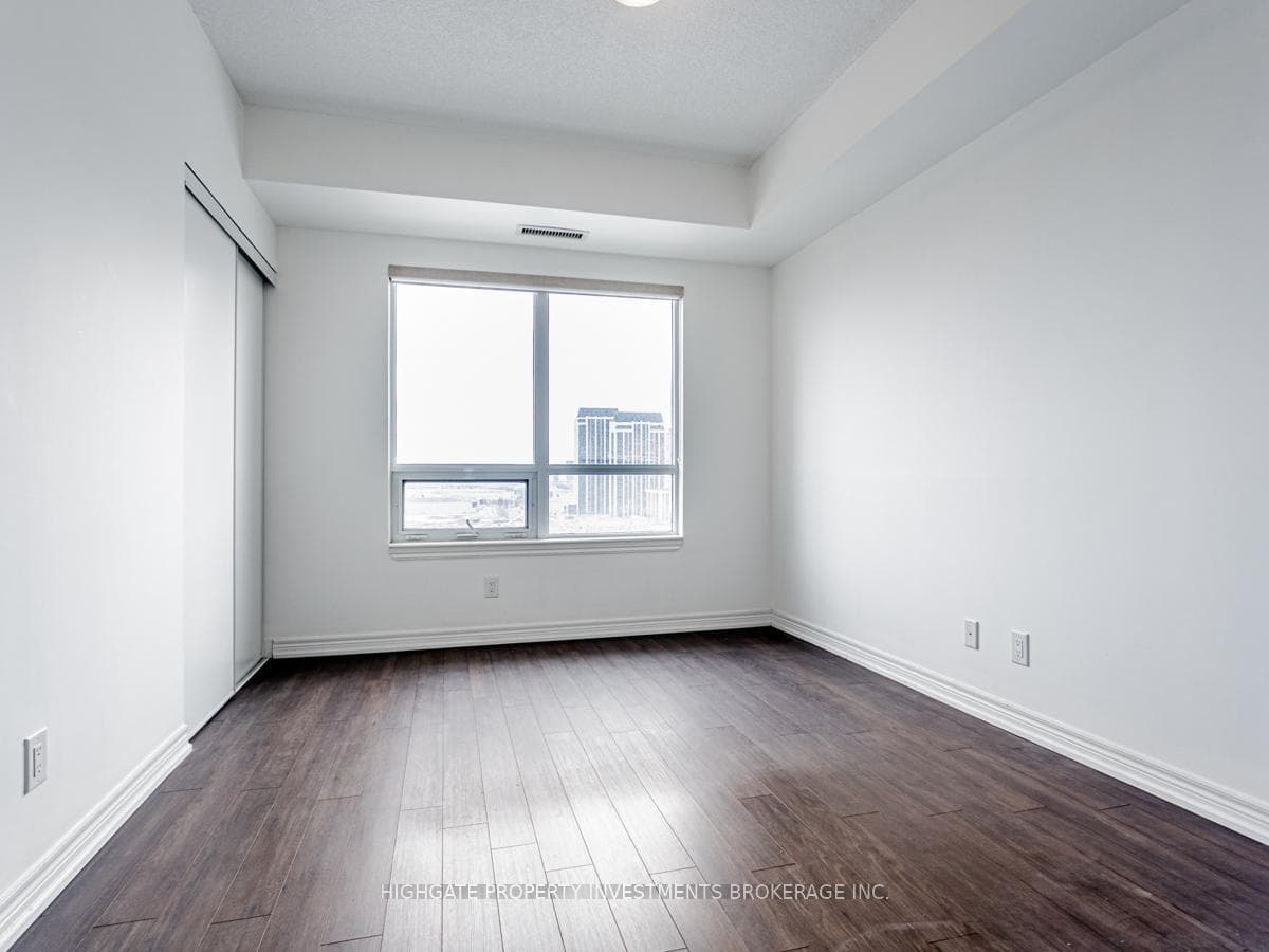 9245 Jane Street Unit 1007 photo 23