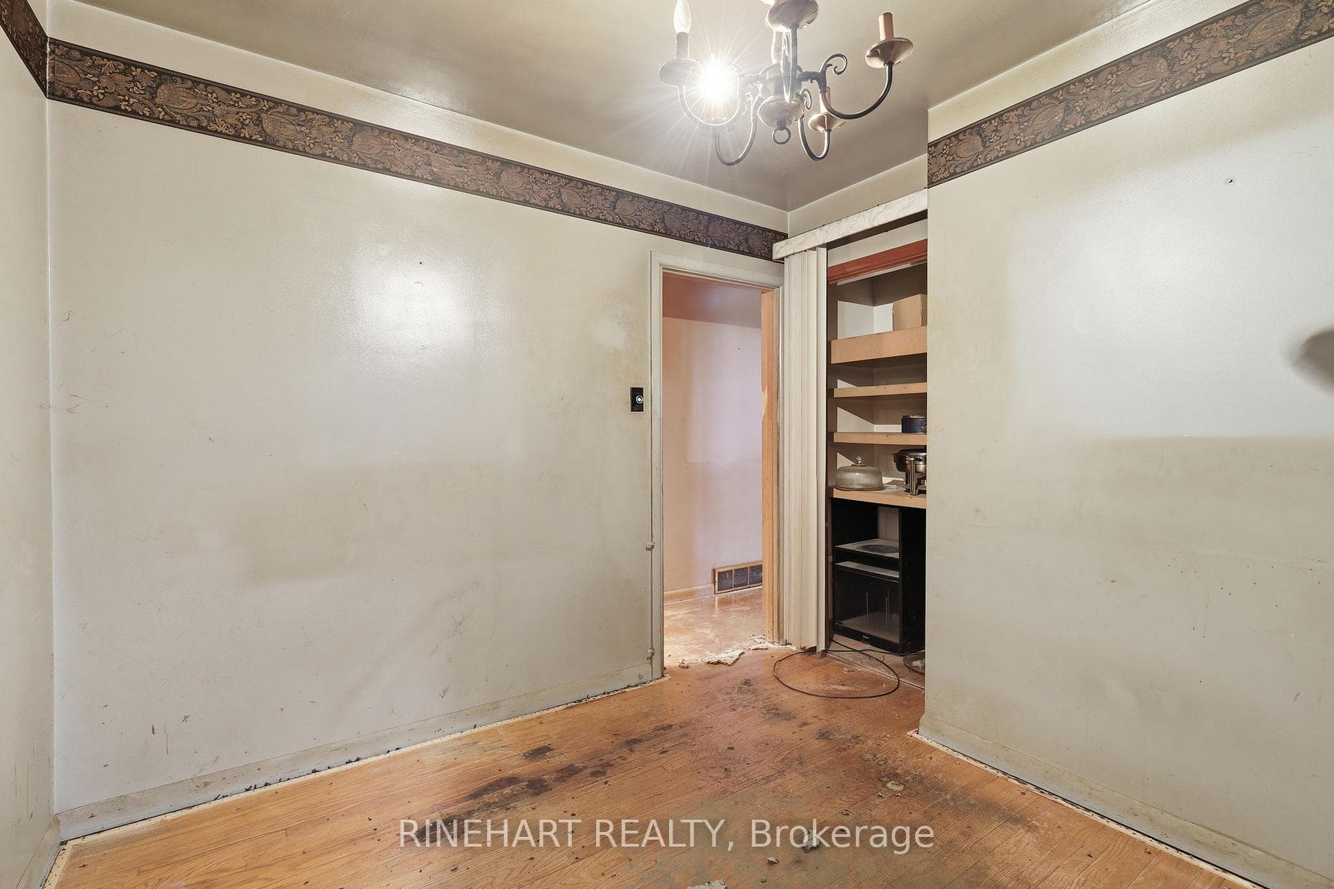164 Bancroft Road photo 16