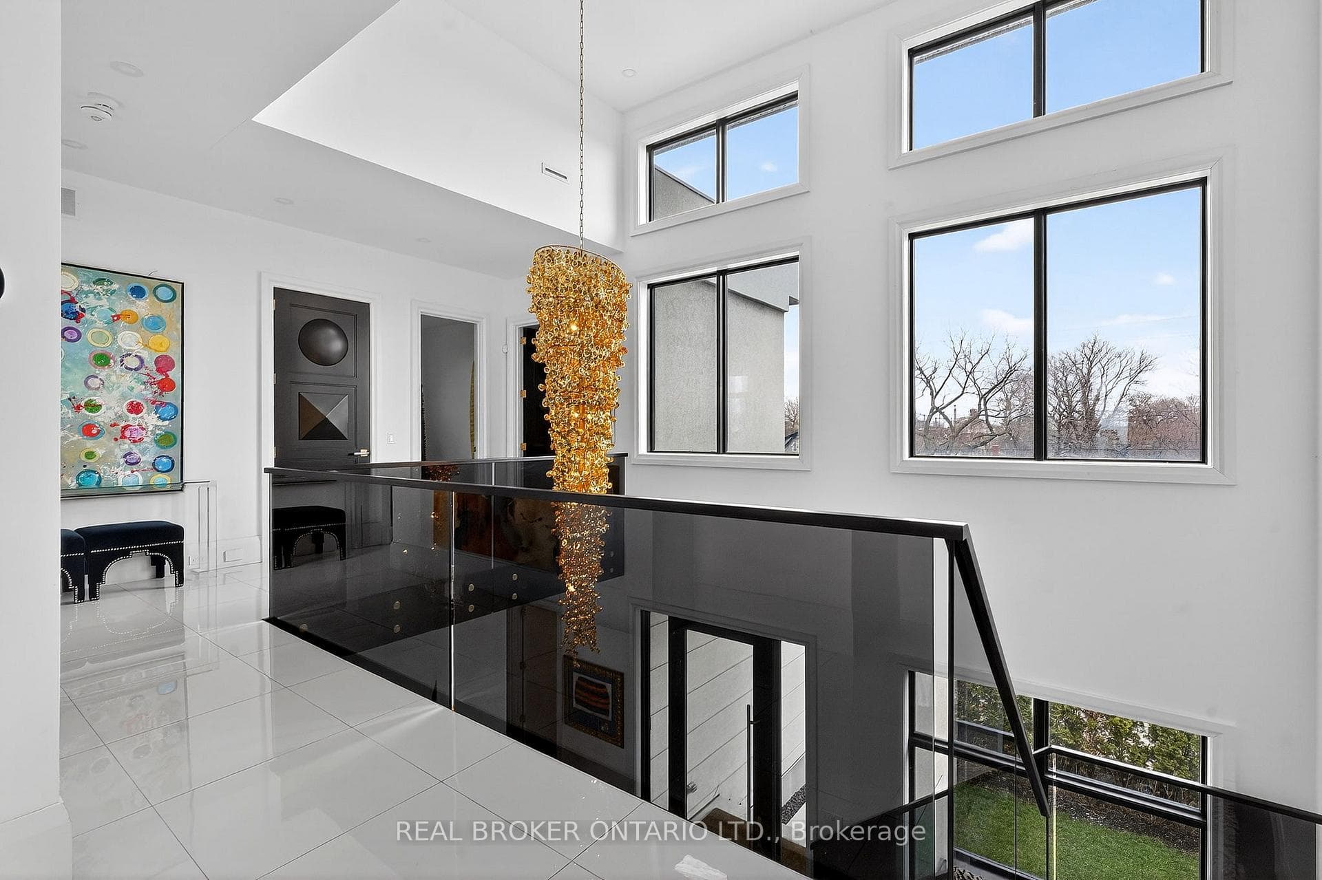 711 Beach Boulevard photo 18