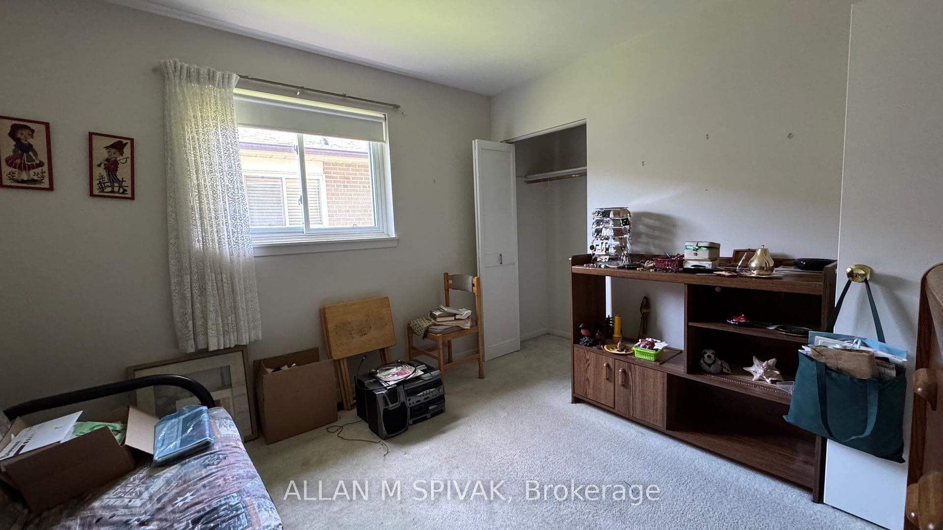 140 Chelmsford Avenue photo 13