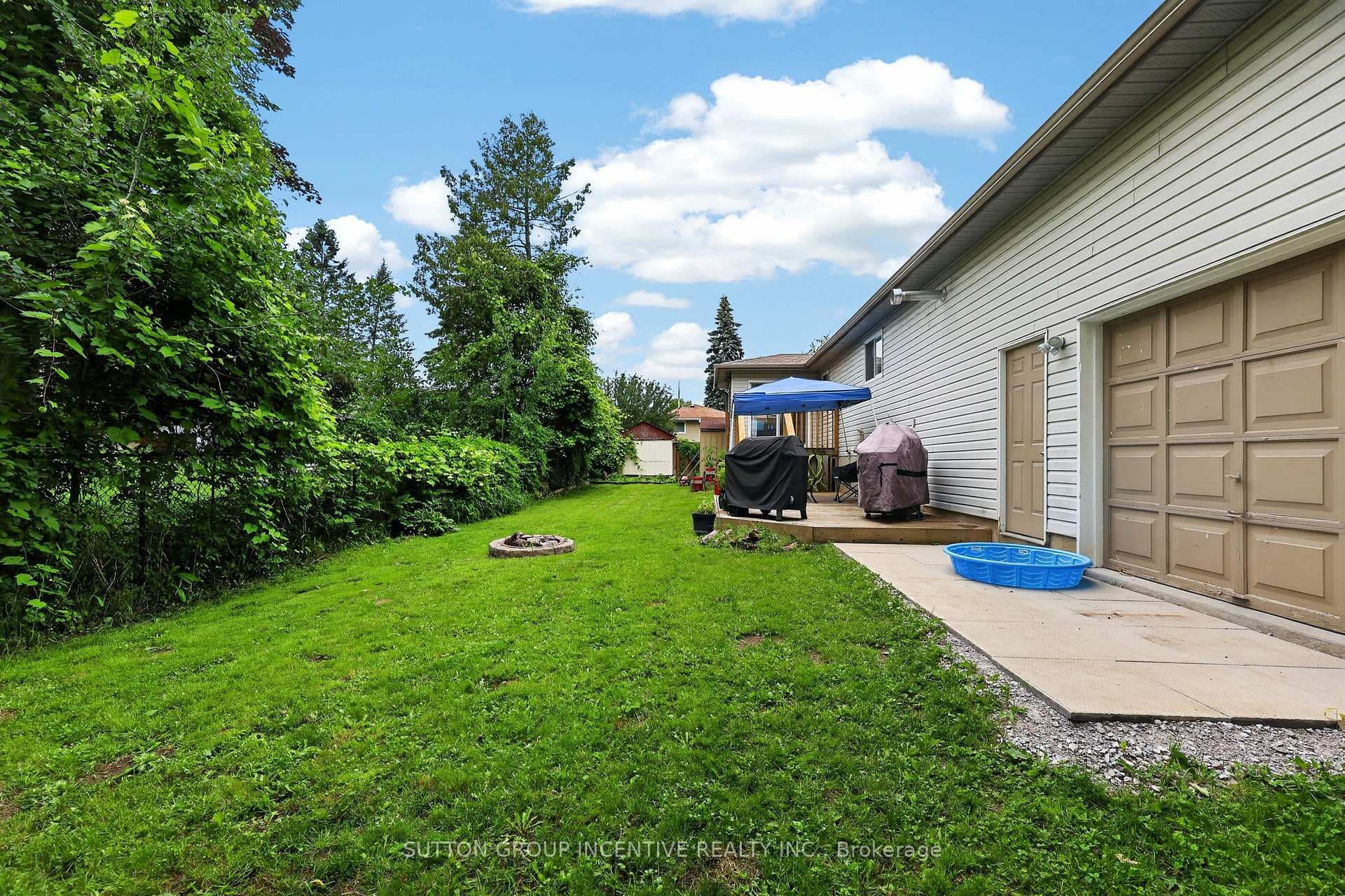 2248 Douglas Avenue photo 42