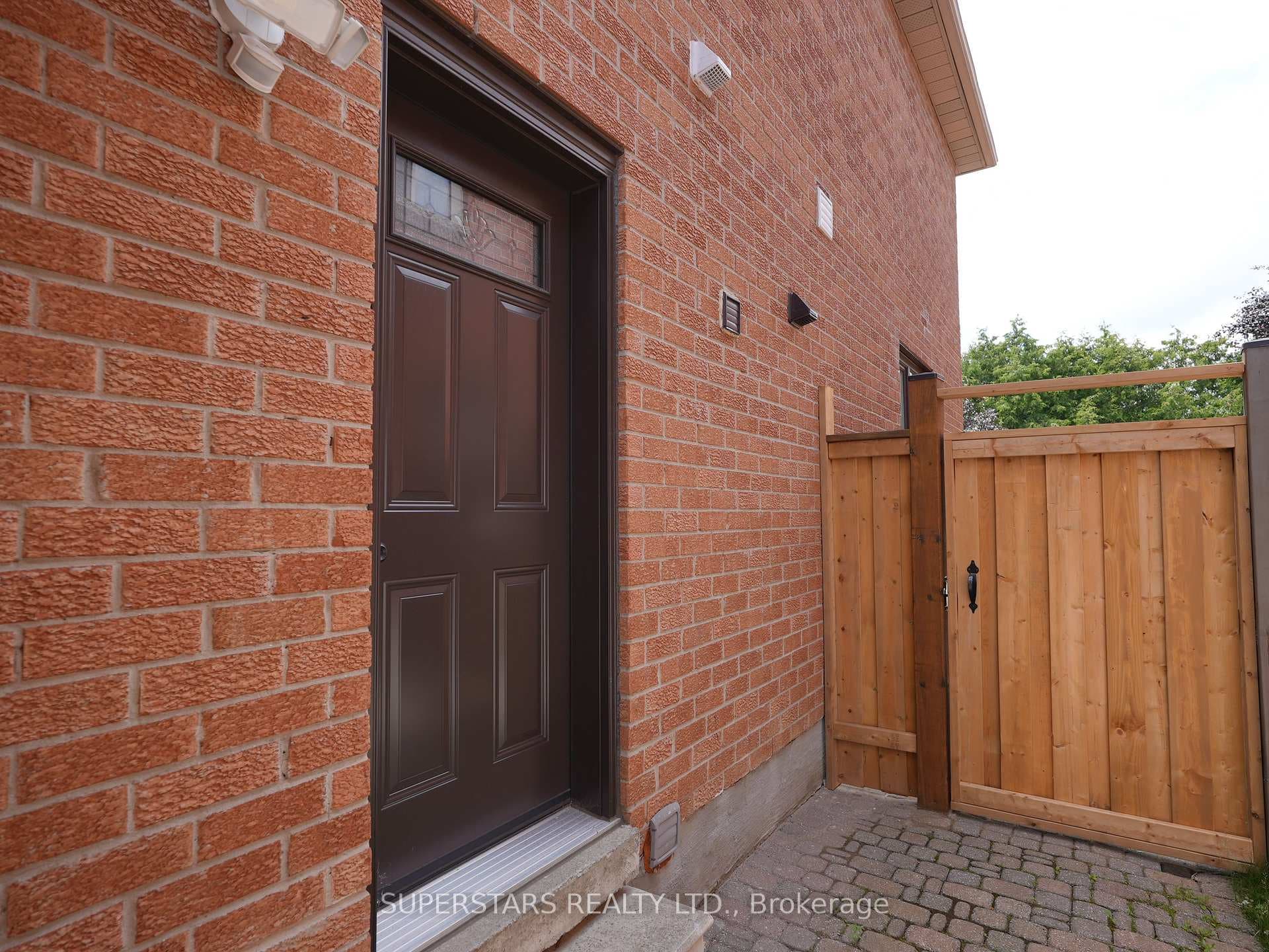 34 Loweswater Avenue photo 28